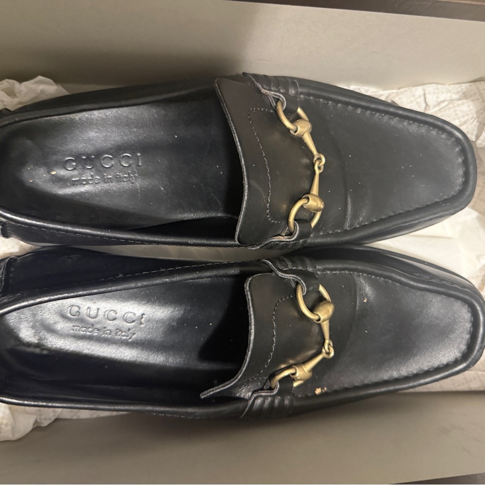 Gucci Black Leather Loafers with Gold Hardware - Picture 7 of 12